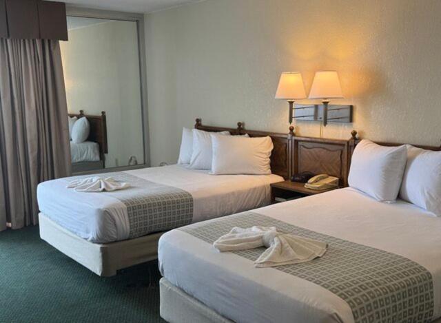 Boardwalk Beach Resort Миртл-Бич Экстерьер фото